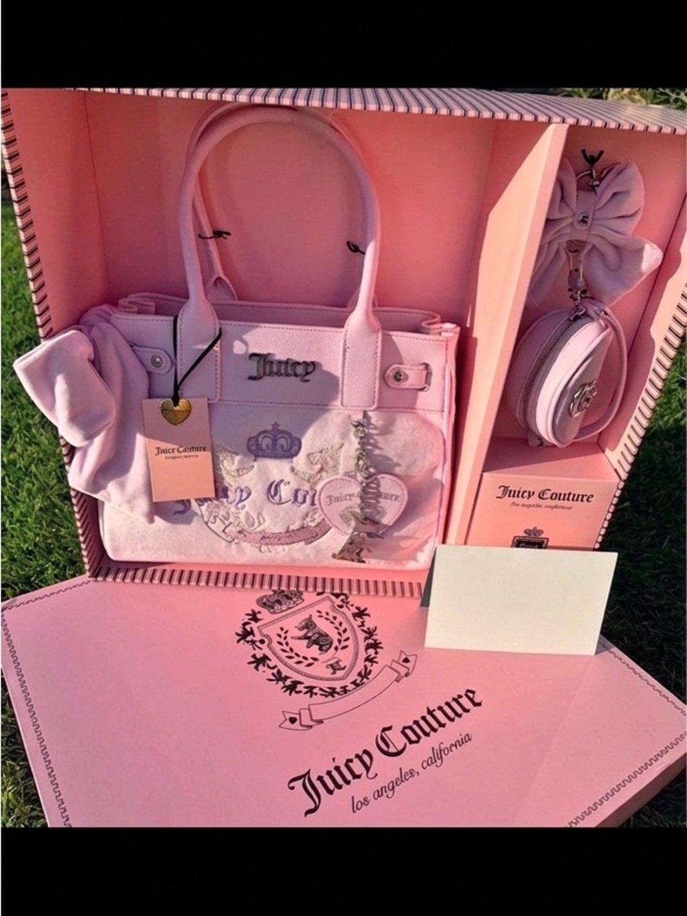 Juicy Couture Light Pink Embroidered Satchel with Coin Pouch & Bow - Picture 1 of 3